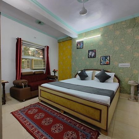 Hotel Swarajya Palace Агра Екстер'єр фото