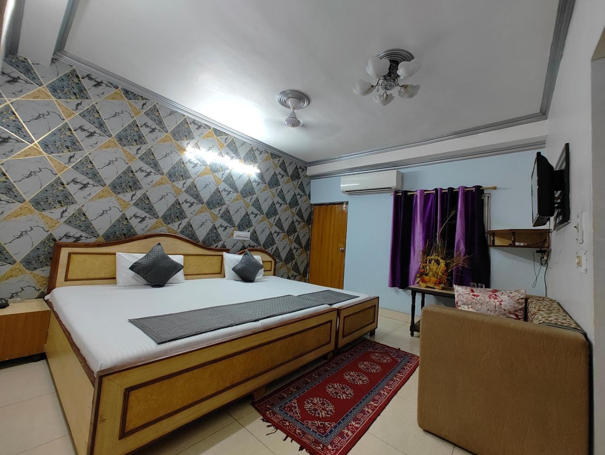 Hotel Swarajya Palace Агра Екстер'єр фото